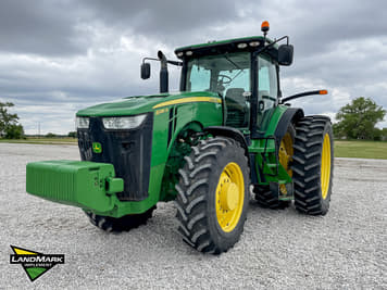 Main image John Deere 8285R
